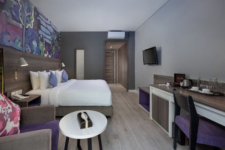 Room 20 of 98