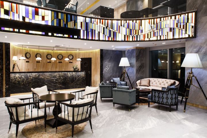 Hotel Interior 6 of 100