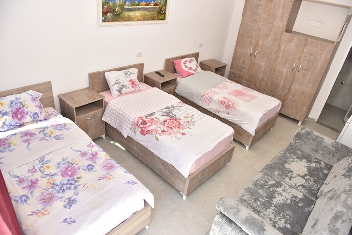 Room 14 of 31