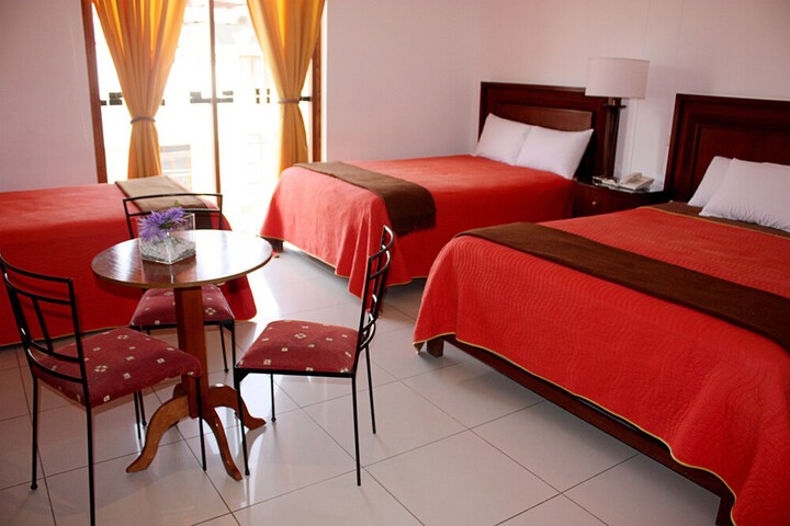 Room 7 of 34