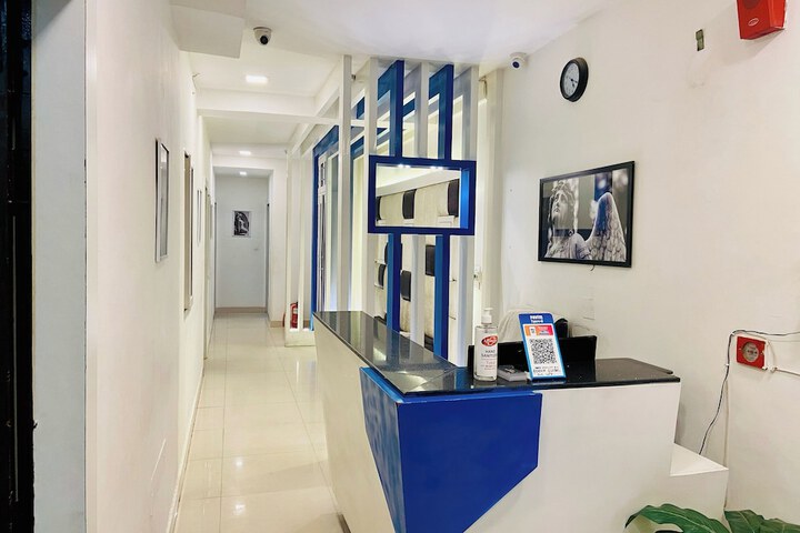 Hotel November at Zirakpur Bus Stand