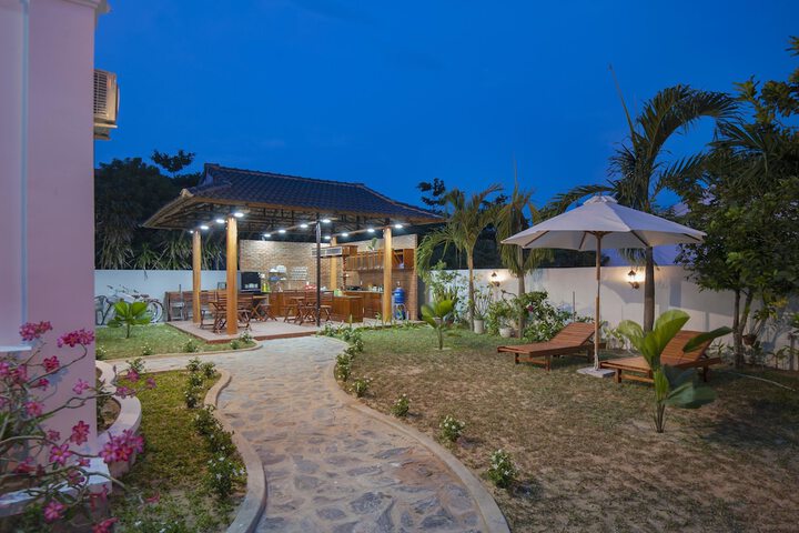An Bang Golden Beach Villa