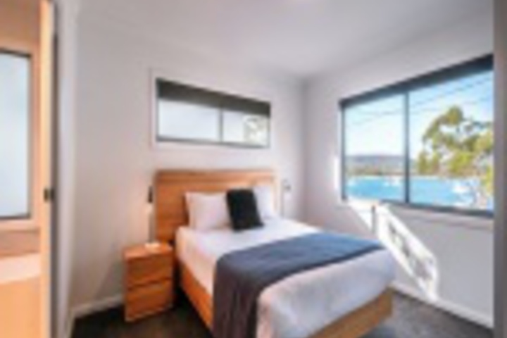 Room 37 of 108