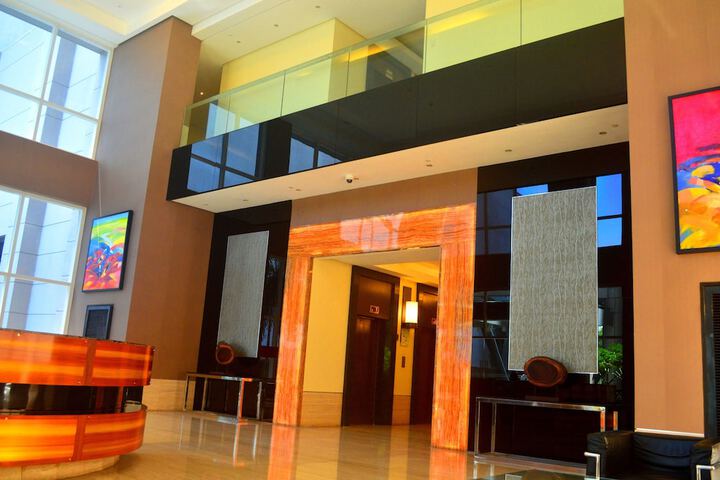 Hotel 2 of 65