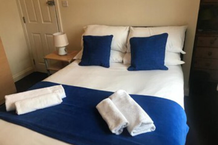Room 25 of 25