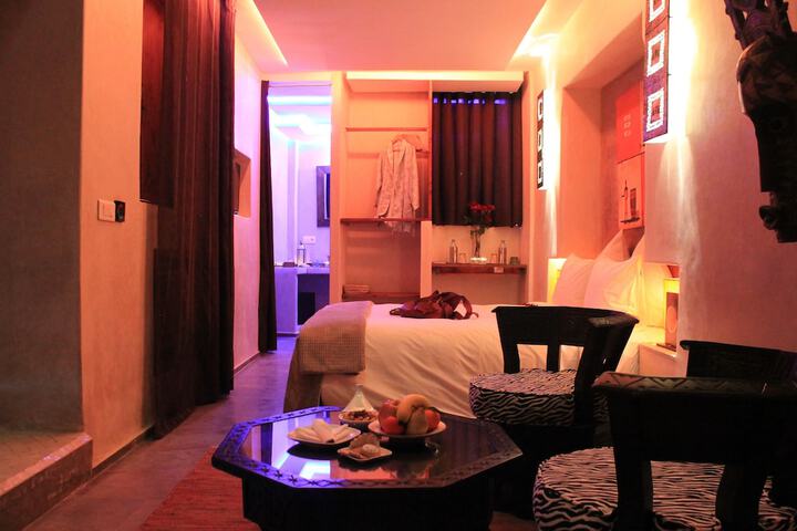 Room 19 of 81