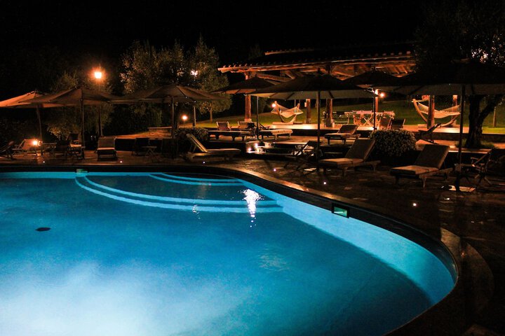 Pool 39 of 85