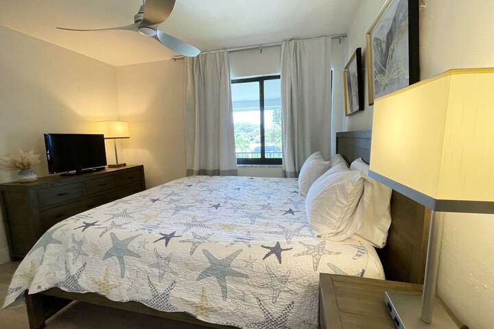 Room 7 of 89