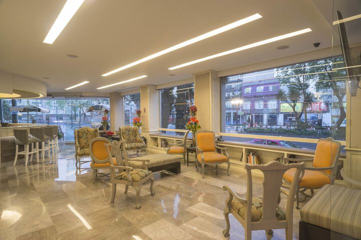 Guest Lobby