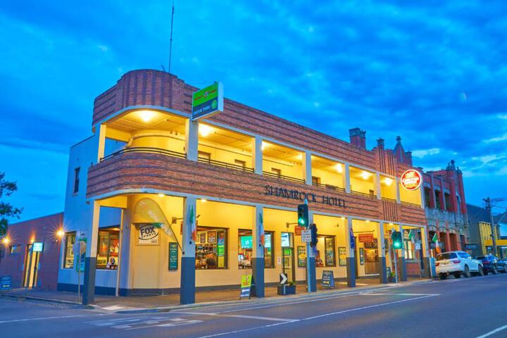 Photo of Shamrock Hotel Kyneton
