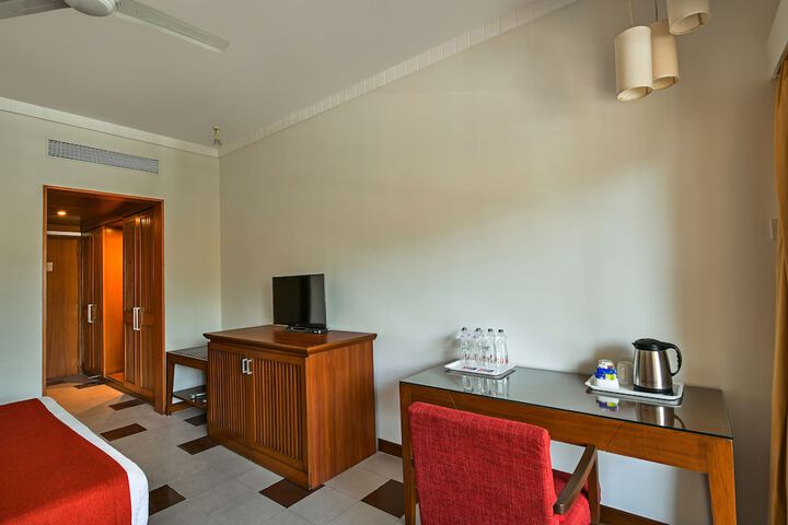 Room 17 of 194