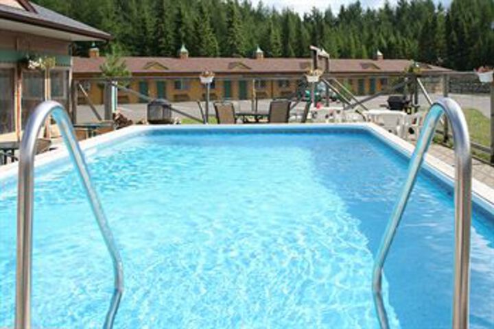 Pool 31 of 35