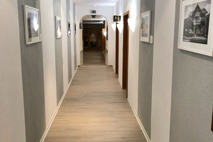 Ballroom/Hall 56 of 61
