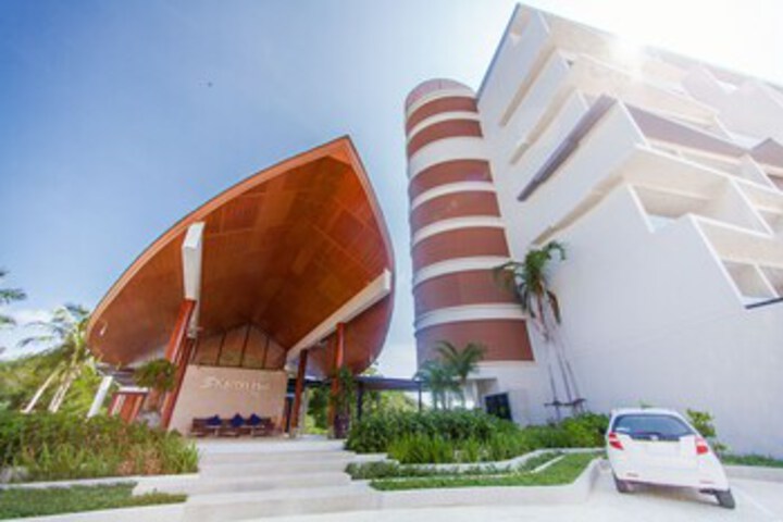 Hotel 63 of 92