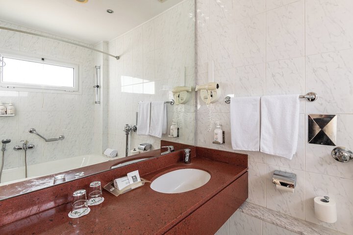 Bathroom Interior Photo