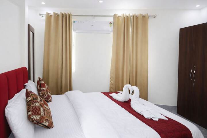Room 15 of 44