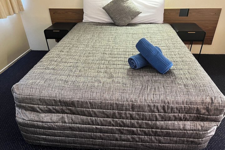 Room 7 of 26