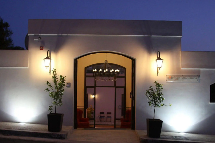 ARBARIA HOTEL