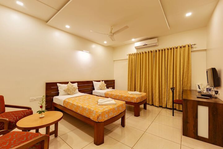 Room 3 of 24