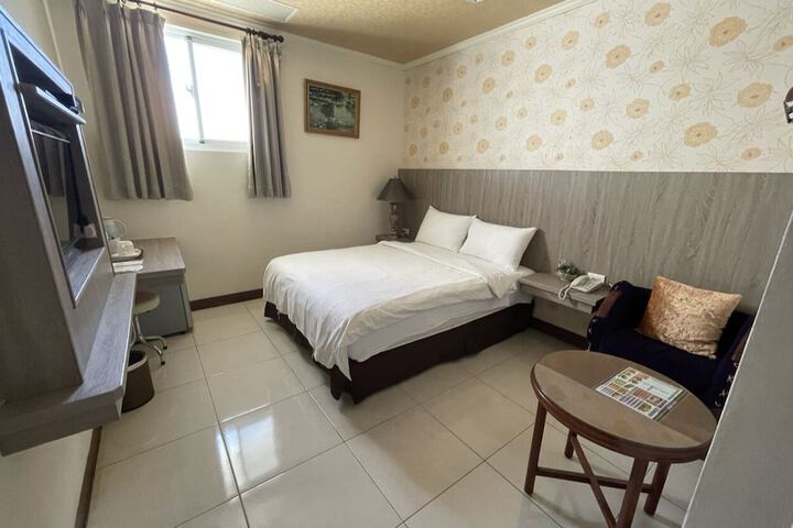 Room 7 of 23