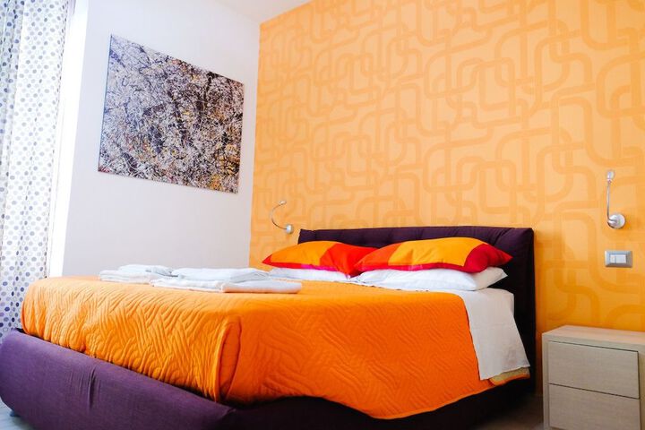 Room 7 of 29