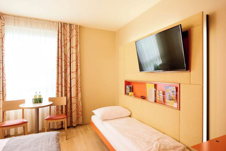 Room 15 of 56