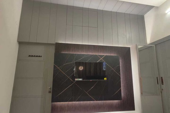 Room 10 of 53
