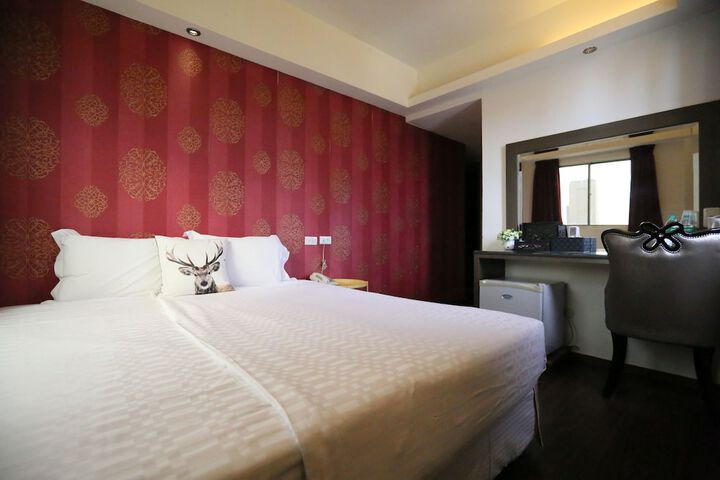 Room 7 of 46