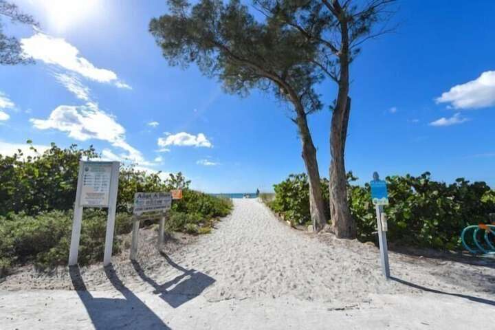 Property Grounds 24 of 30