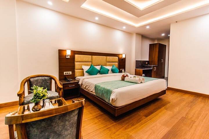 Room 5 of 36