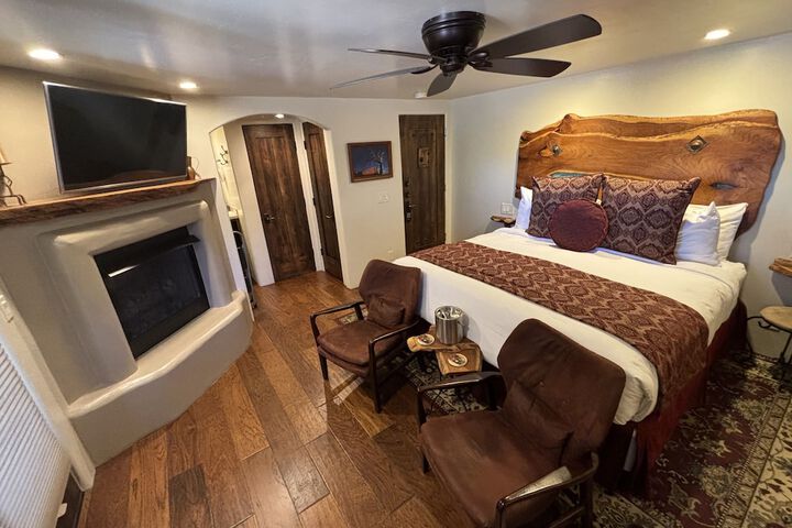 Room 67 of 285