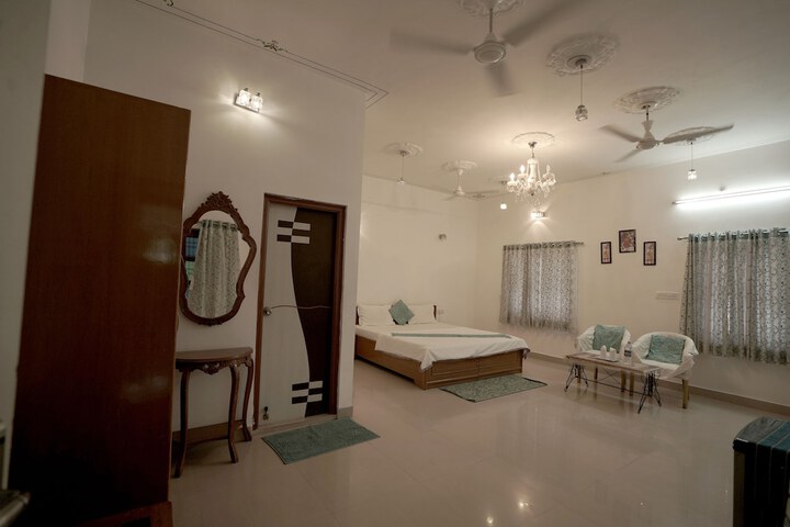 Room 14 of 59