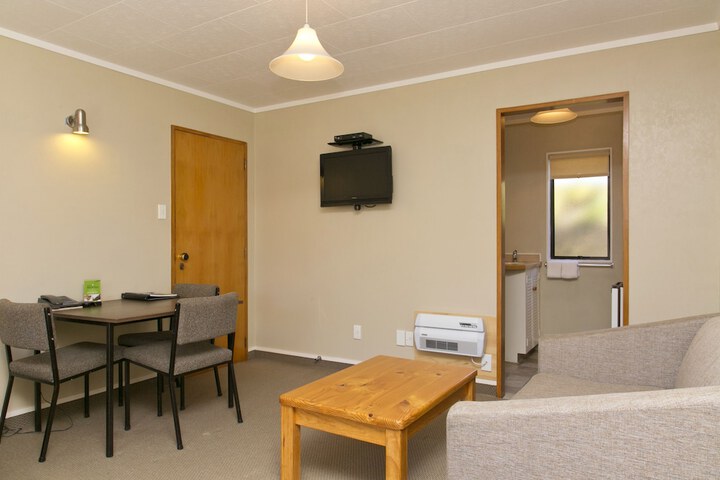 Room 8 of 52