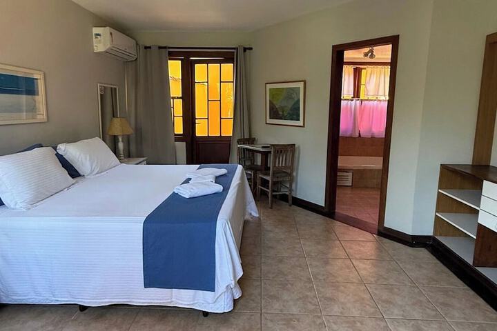 Room 13 of 62