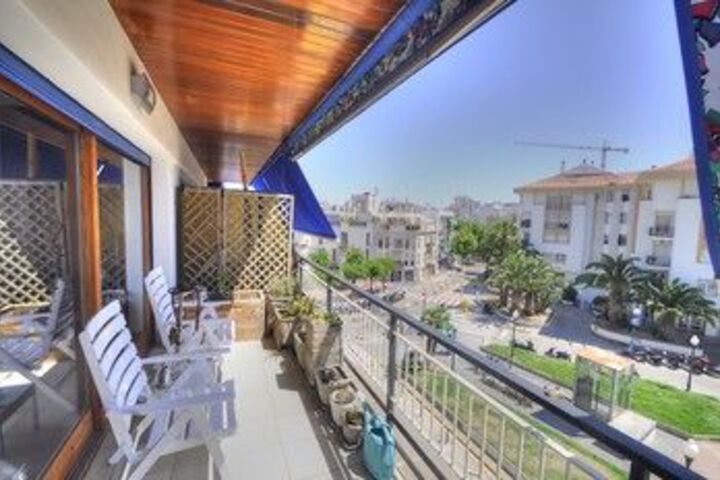 Terrace/Patio 2 of 33