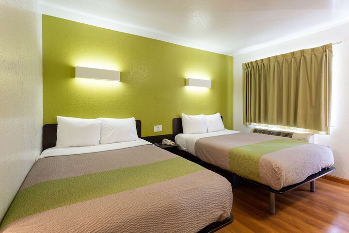 Double Room Disability Accessible (7 of 17)