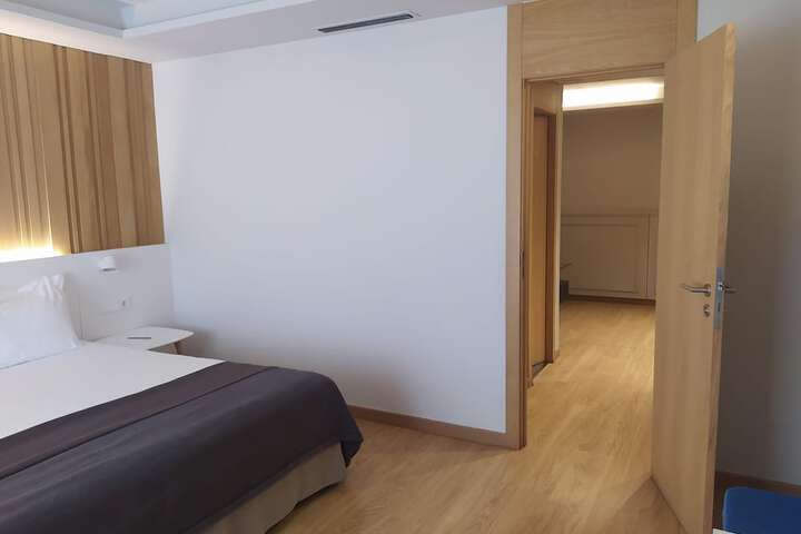 Room 28 of 78