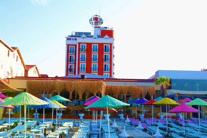 Photo of Blue World Hotel