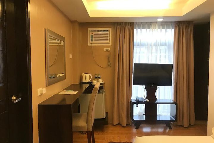 Room 47 of 63