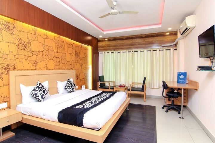 Room 13 of 81