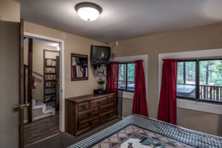 Room 19 of 25