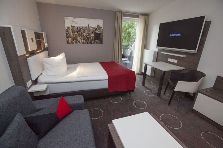 Room 8 of 52