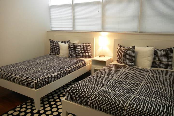 Room 11 of 64