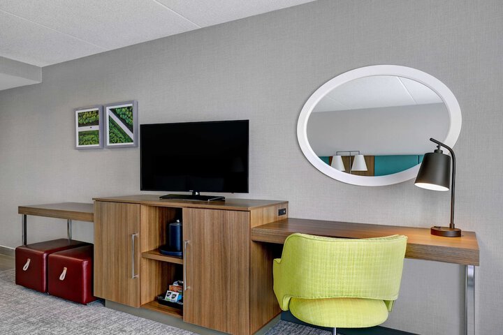Room 17 of 50