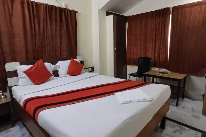 Room 7 of 24