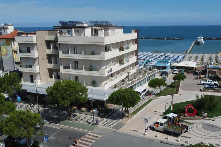Miomar Beach Hotel