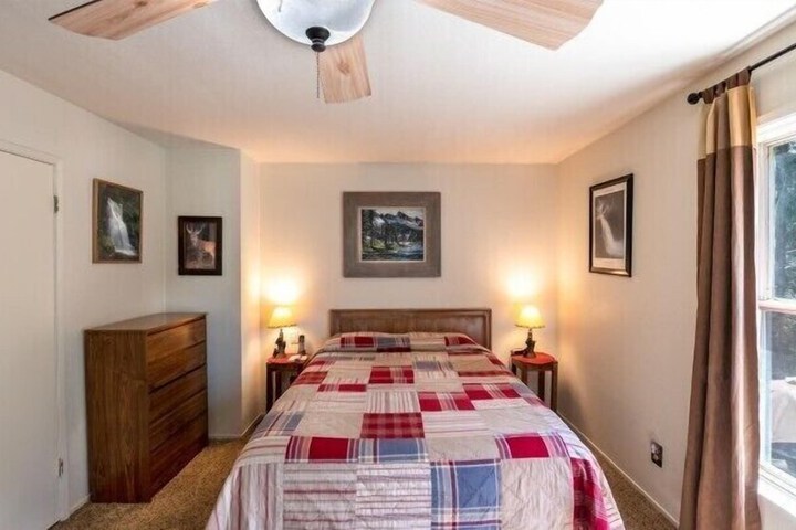 Room 8 of 31
