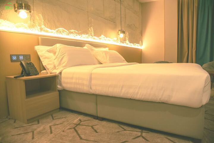 Room 15 of 47