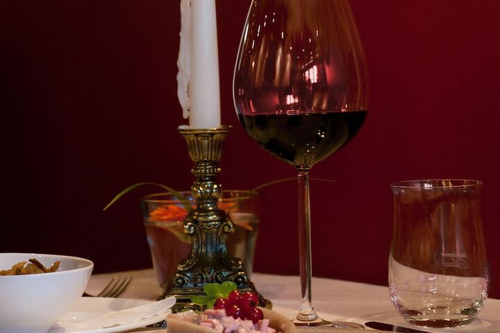 Dining 44 of 62