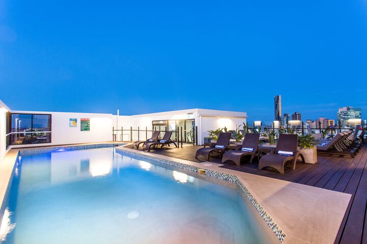 Pool 59 of 76